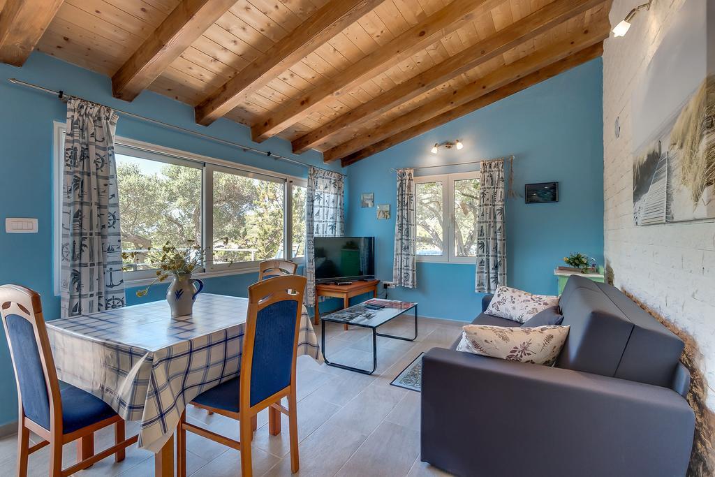Holiday Home Nikol Veli Lošinj Eksteriør billede