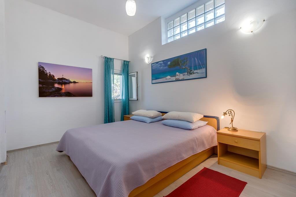 Holiday Home Nikol Veli Lošinj Eksteriør billede